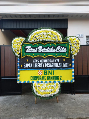 Papan Bunga Duka di Air Raja
