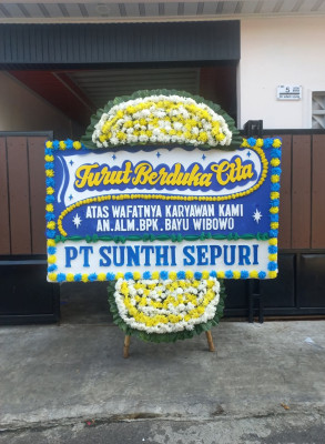 Papan Bunga Duka di Air Raja